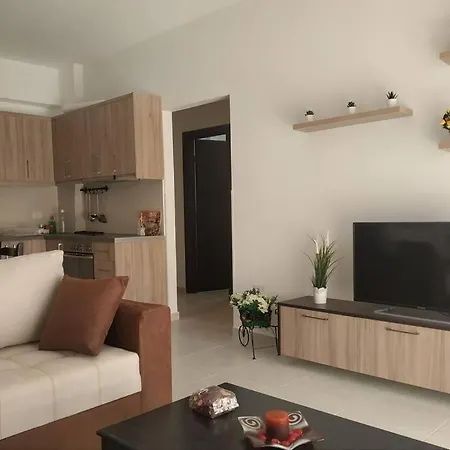 Apartamento Ares 1 / Summer Close To The Sarandë