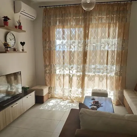 Apartamento Ares 1 / Summer Close To The Sarandë